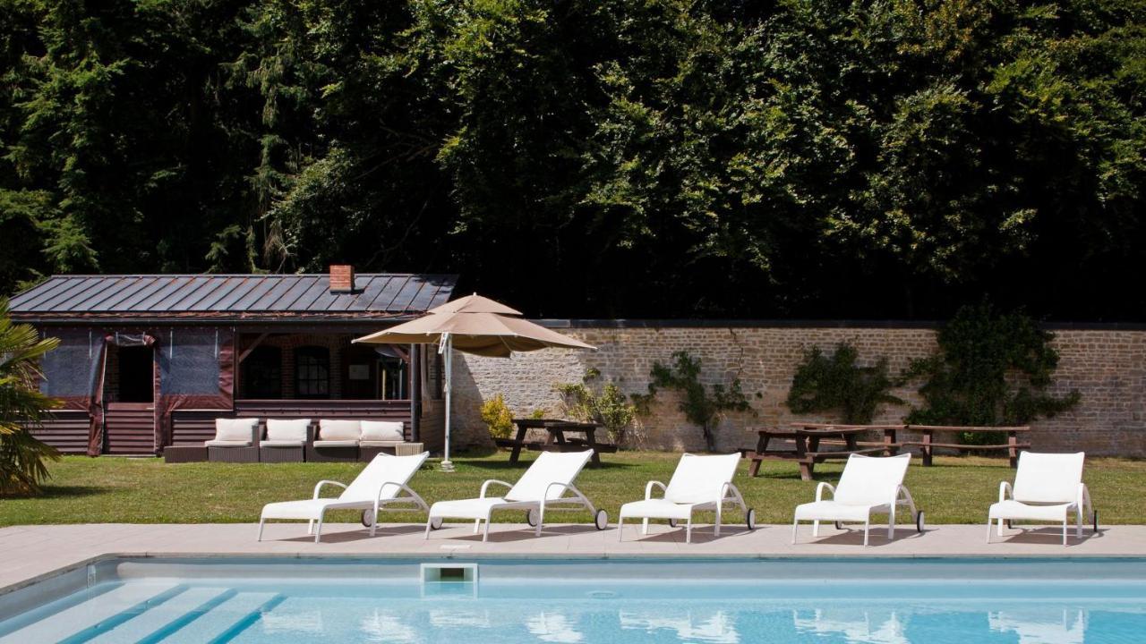 Le Pavillon De Gouffern Hotel Silli-en-Gouffern Buitenkant foto